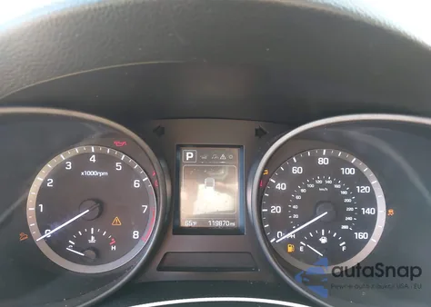 2017 Hyundai Santa Fe Sport 2.4L z USA, uszkodzony, nr VIN 5NMZT3LB3HH011163